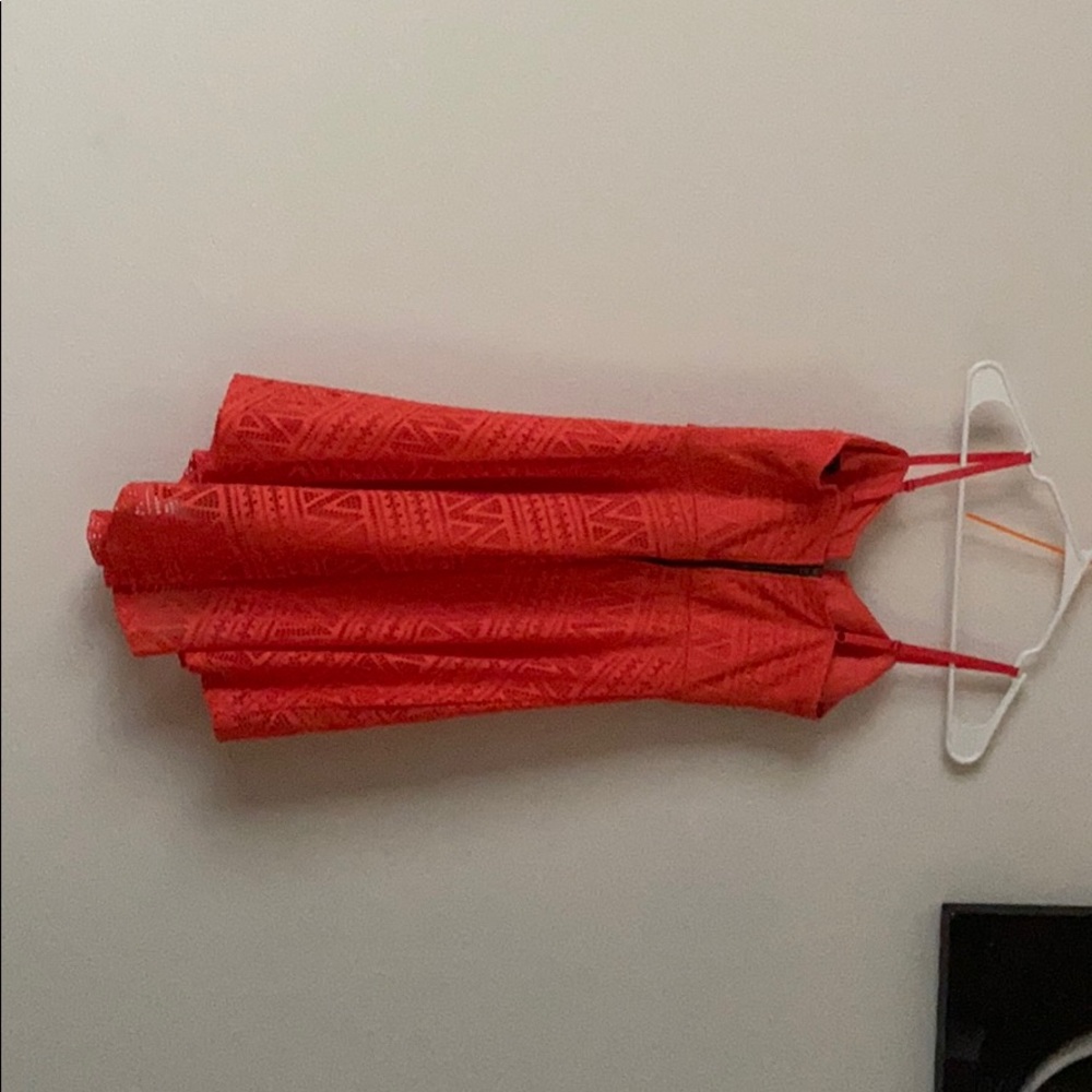 Dress - Picture 3 of 3